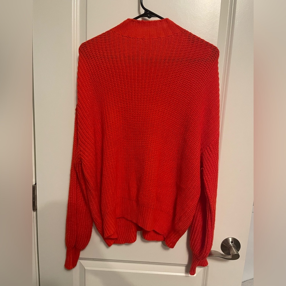 Sweater ✨ - Picture 3 of 4